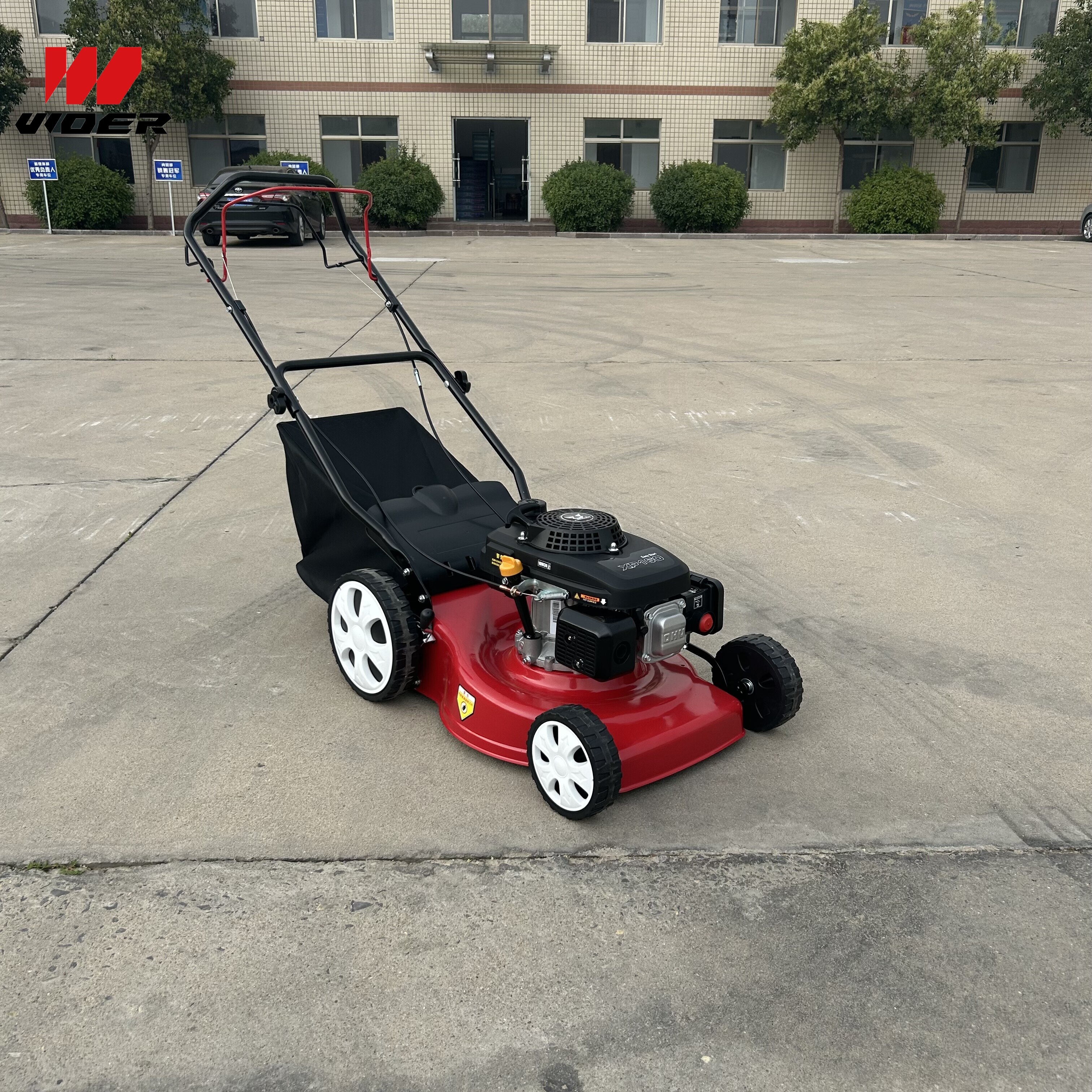 农用园林草坪手推汽油割草机