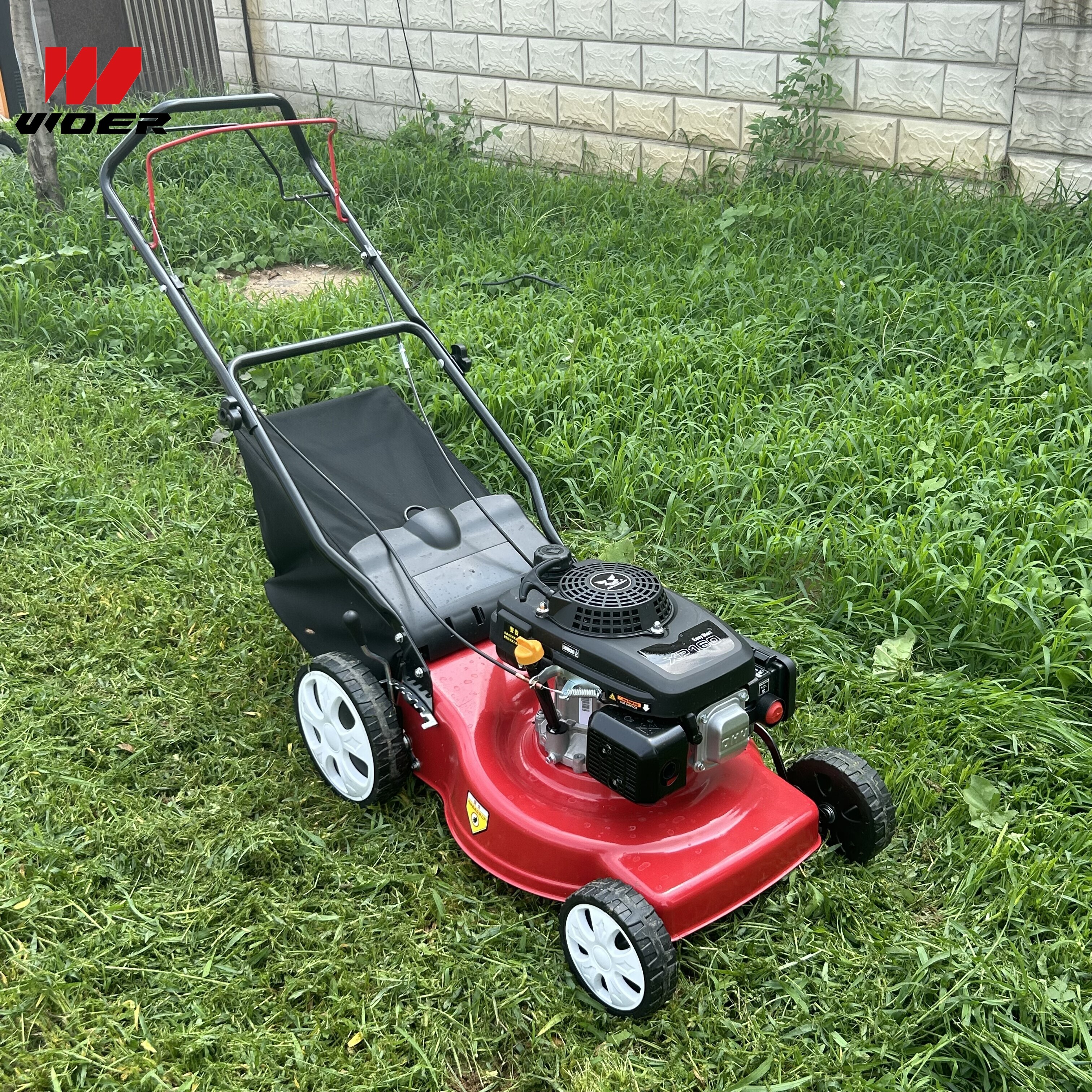 农用园林草坪手推汽油割草机