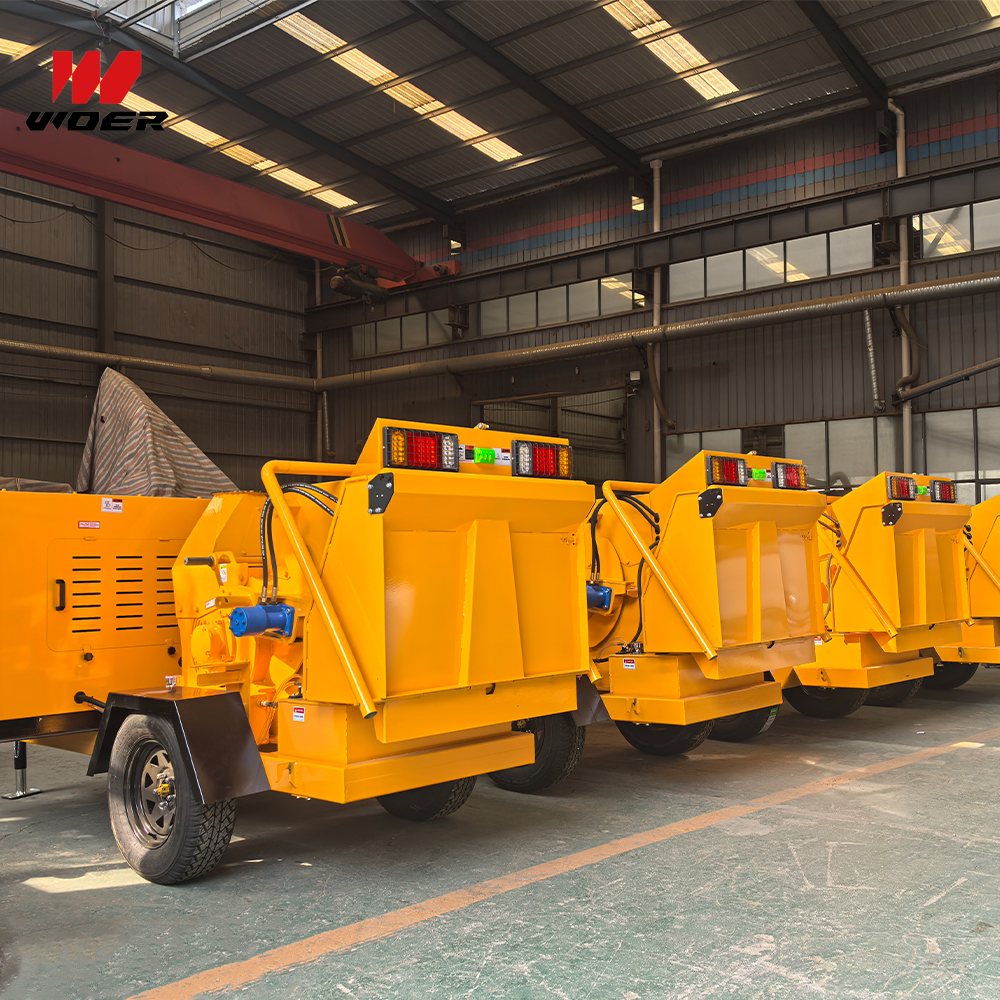 沃而锐向智利发运大型汽油动力木材粉碎机