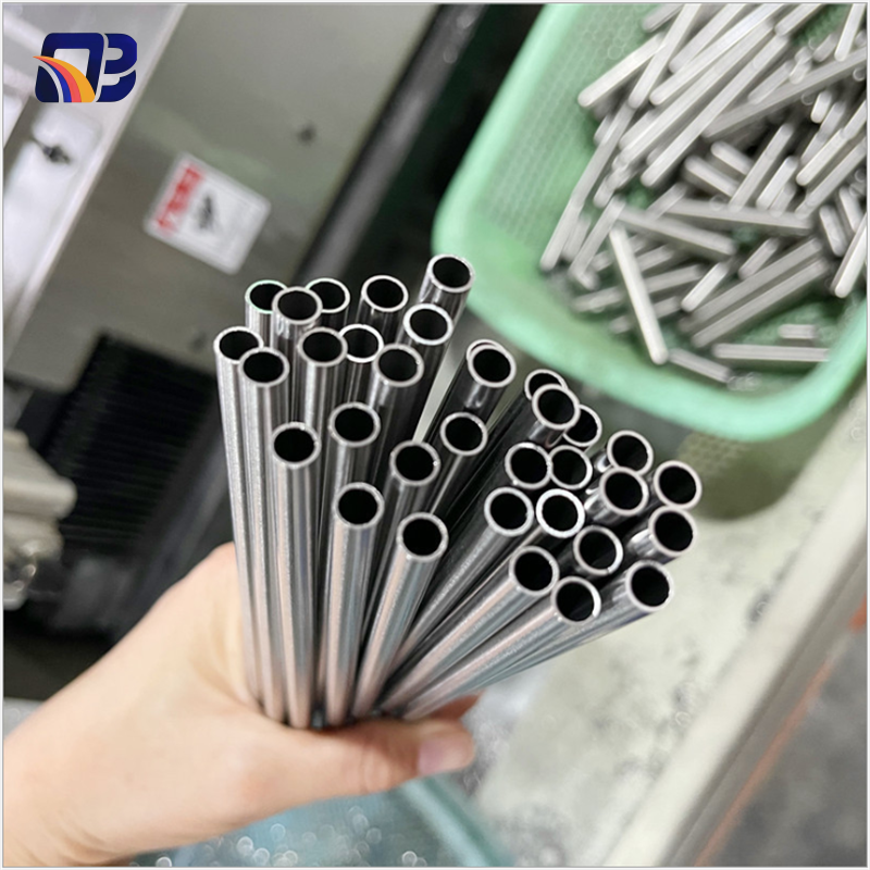 أنبوب دائري من الفولاذ المقاوم للصدأ 306