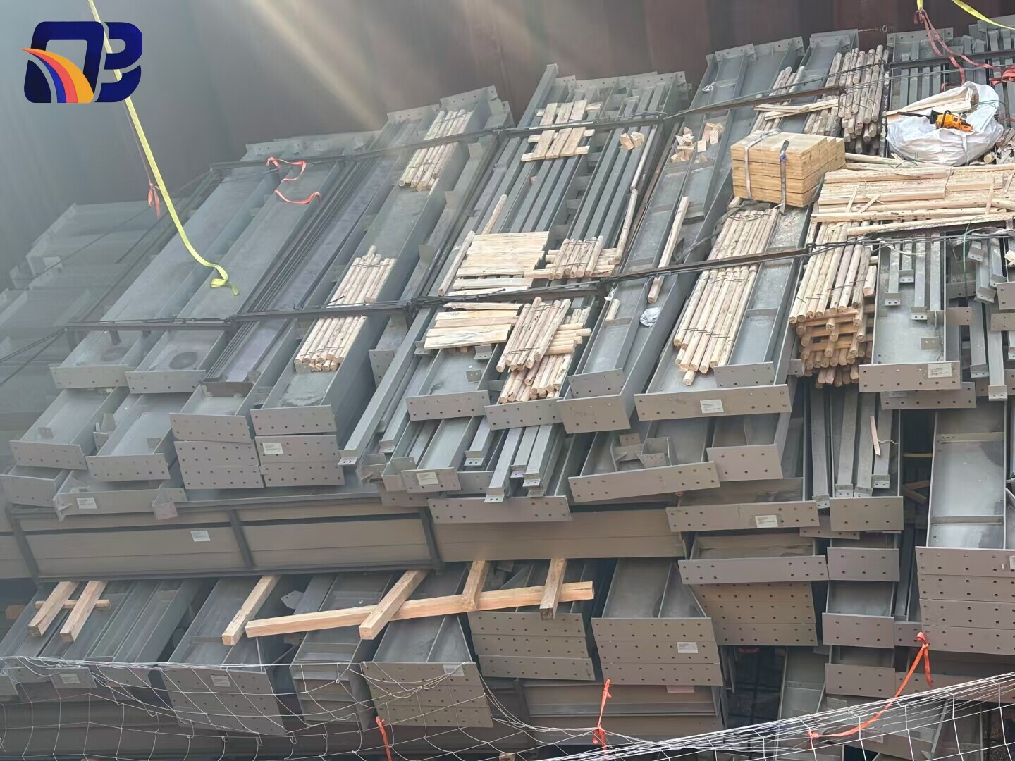 الهياكل الفولاذية الثقيلة