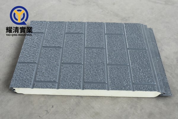 Bric-like Pattern-Dark Gray 