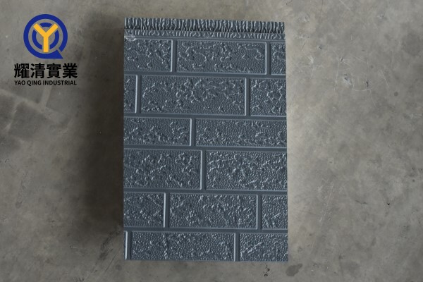 Bric-like Pattern-Gray