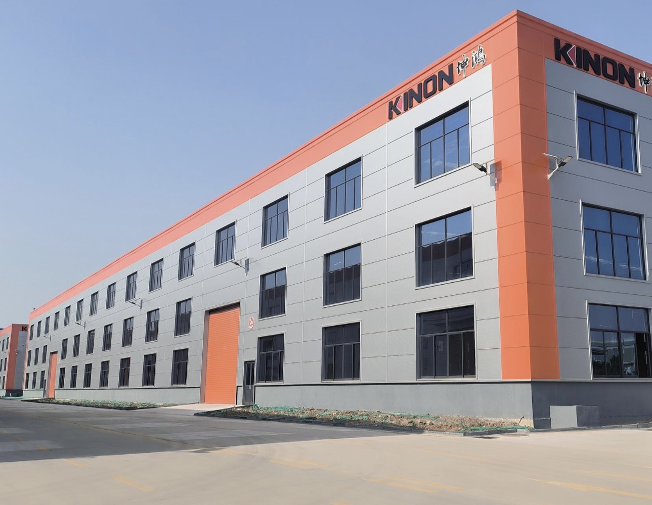 Color-coated steel factory building