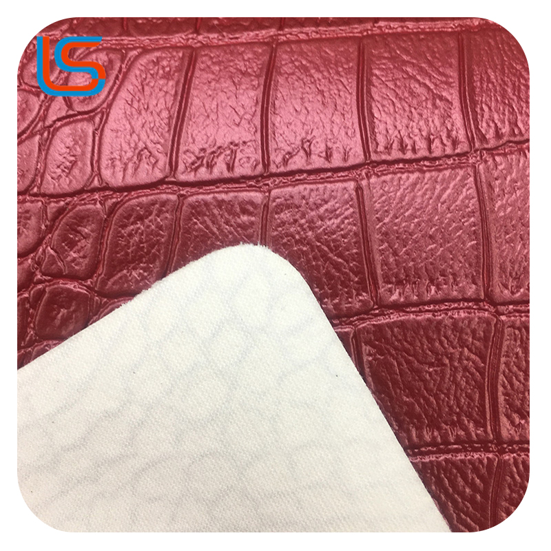 ls00104-105-Metallic Crocodile Texture Leather – Iridescent Gold & Silver Pearl Finish