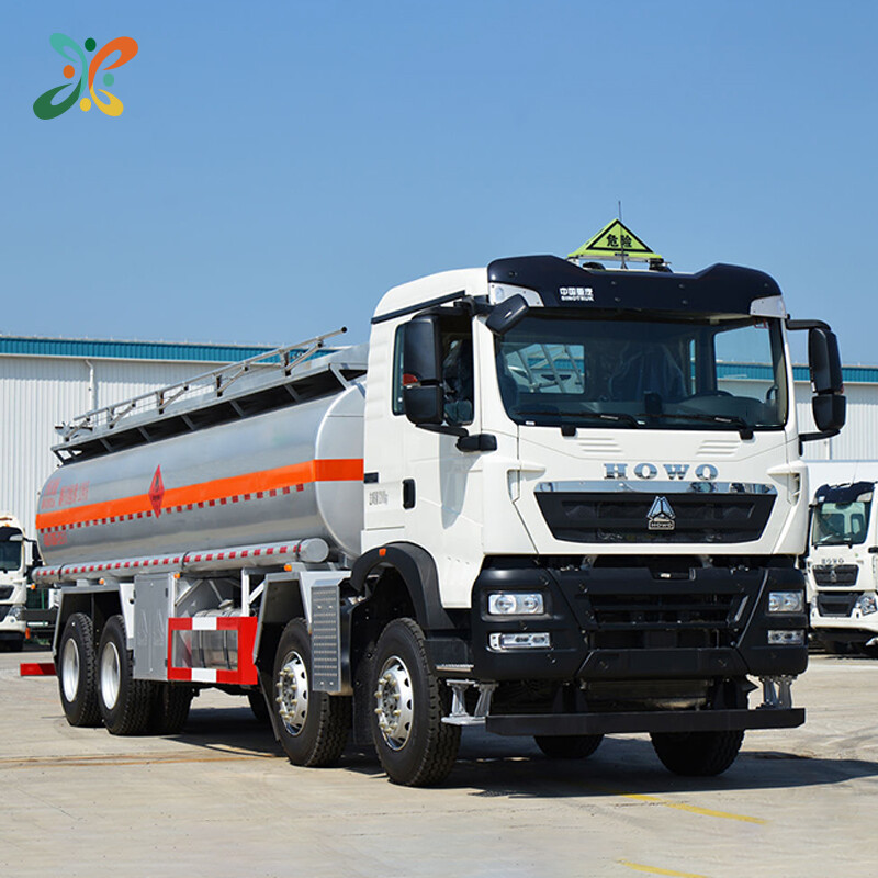 Sinotruk Howo Tanker 8x4