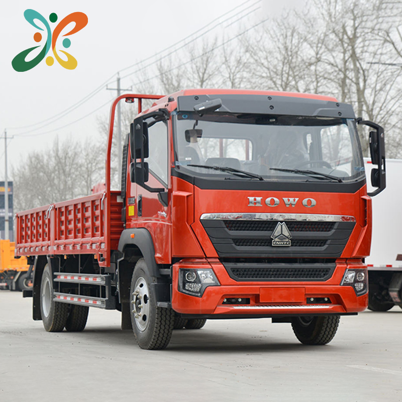 HOWO G5X mid-card 4X2 220 horsepower 5.75 meters half-rail on-board truck