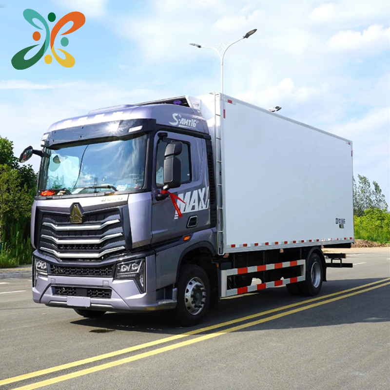 HOWO Small Medium Large Refrigerated Trucks for Various Meats Support Long-Distance Transportation
