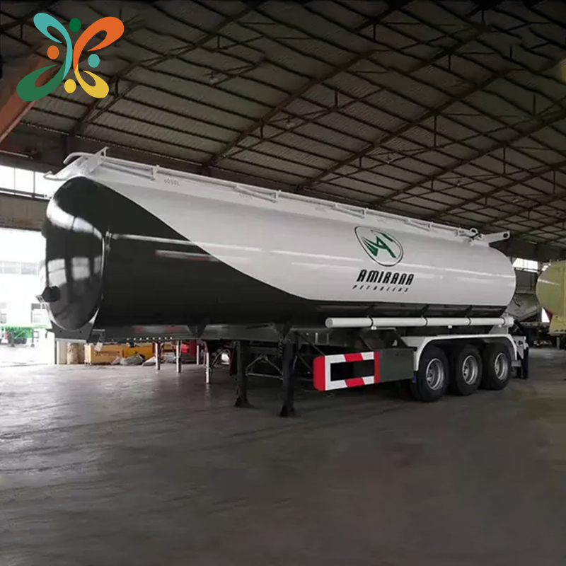 Oil Tanker Truck Trailer 3 Axle 45000 L 50m3 50cbm Carbon Steel Fuel Tanker Semi Trailer