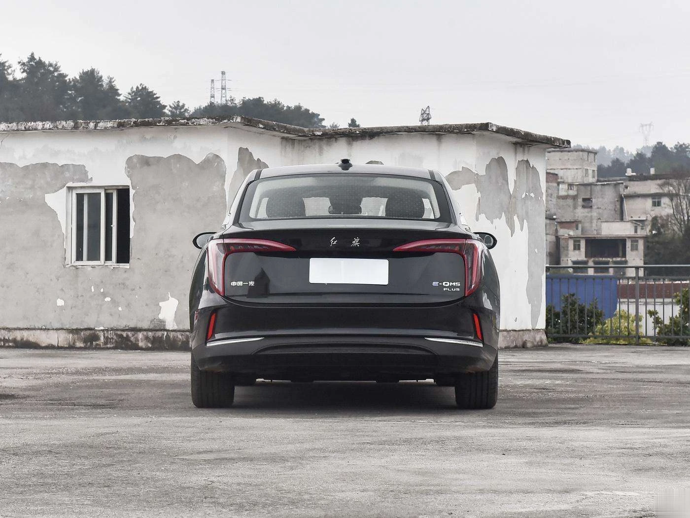 HONGQI EQM5