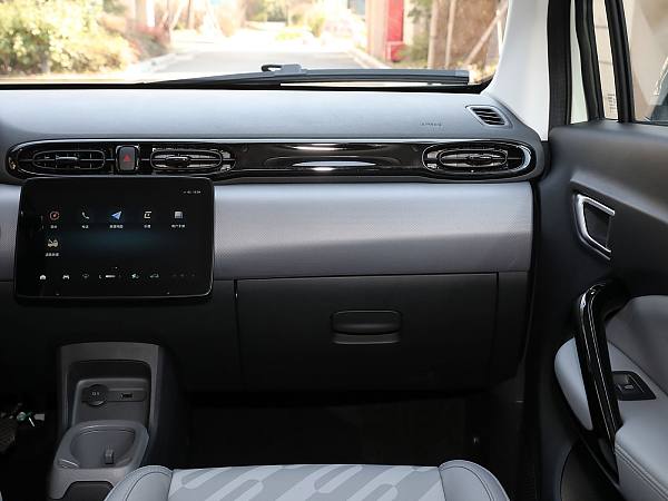 Leapmotor T03 details (6)