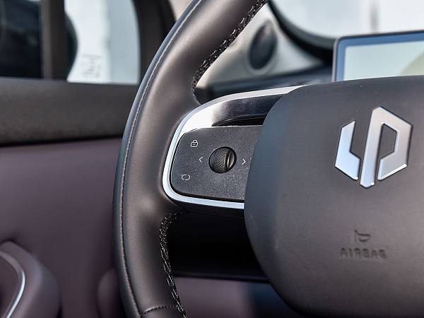 Leapmotor C16 details (2)