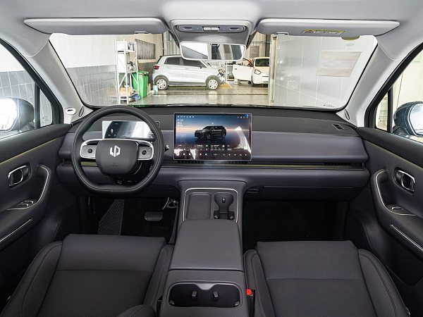 Leapmotor C10 interior (4)