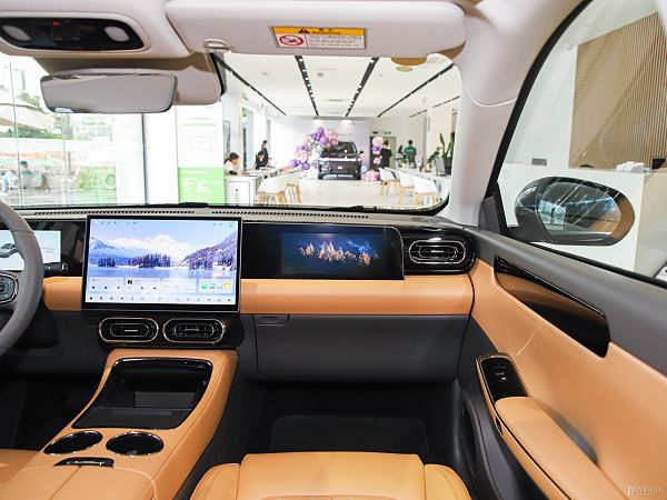 Leapmotor C01 Interior (7)