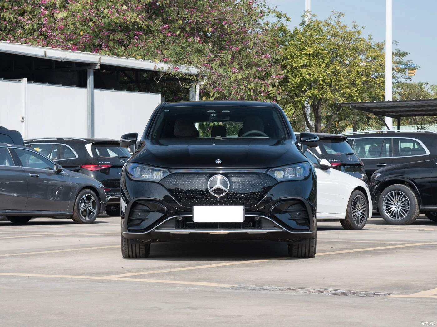 EQESUV