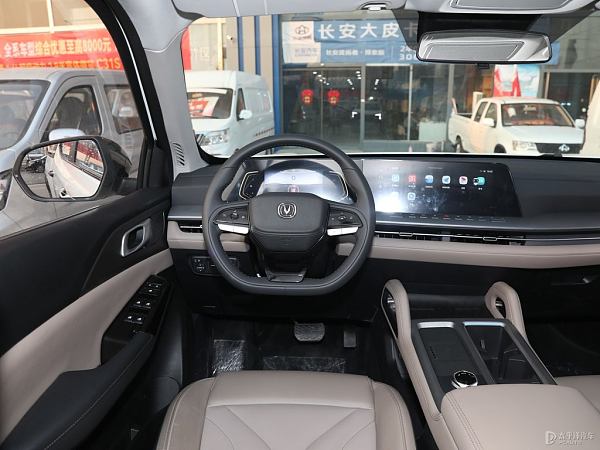 402484843_1705388363255_1024