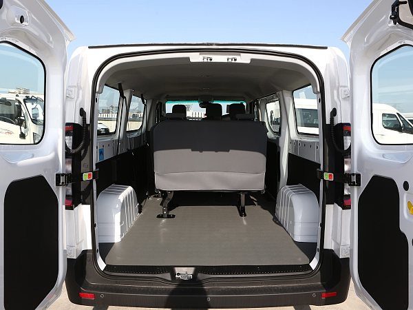 Super Van details (1)