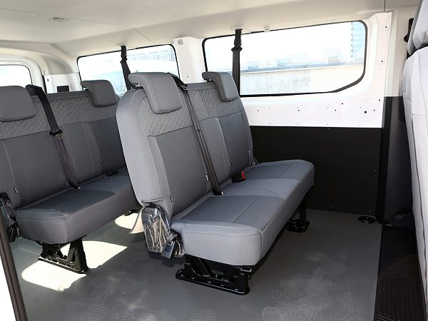 Super Van interior (1)