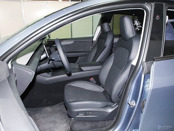 476168600_1737683134943_1024