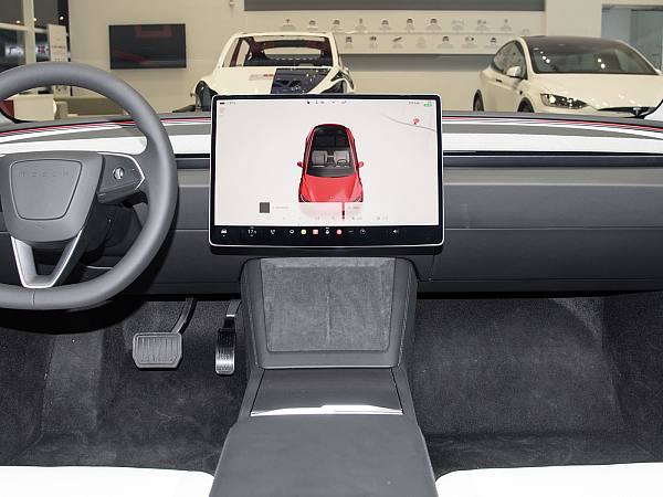 1400x1050_autohomecar__ChtlyGfSW_WAQfefACXVgDK7M4U804