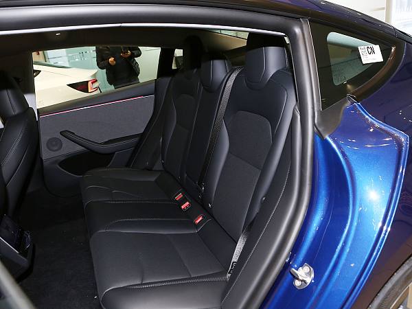 1400x1050_autohomecar__ChtlyGfURYCAETQ_AB9BtyLnbK4362