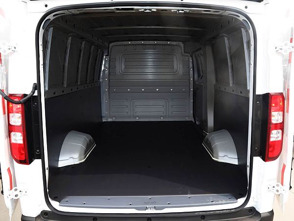 Wuling Yangguang Details (11)