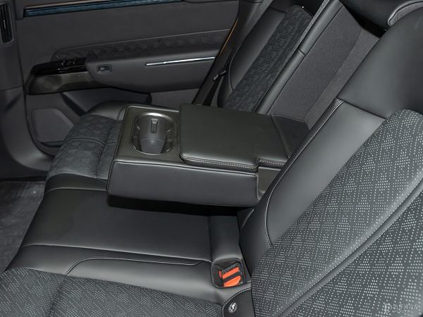 442887042_1724985095613_1024