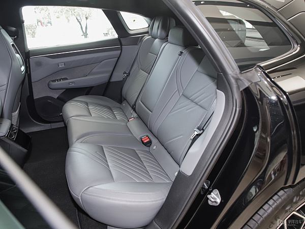 438817180_1723559124436_1024