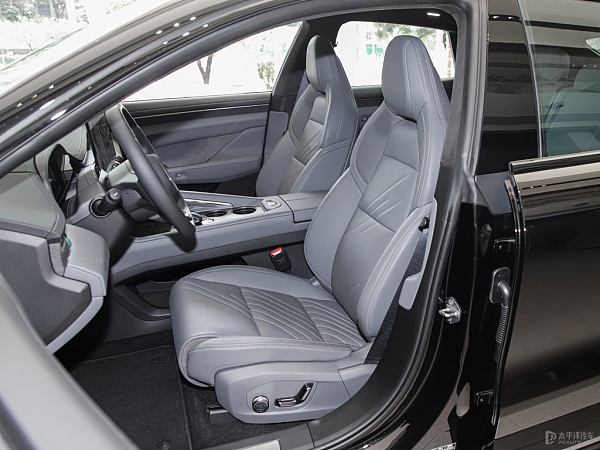 438817186_1723559121053_1024