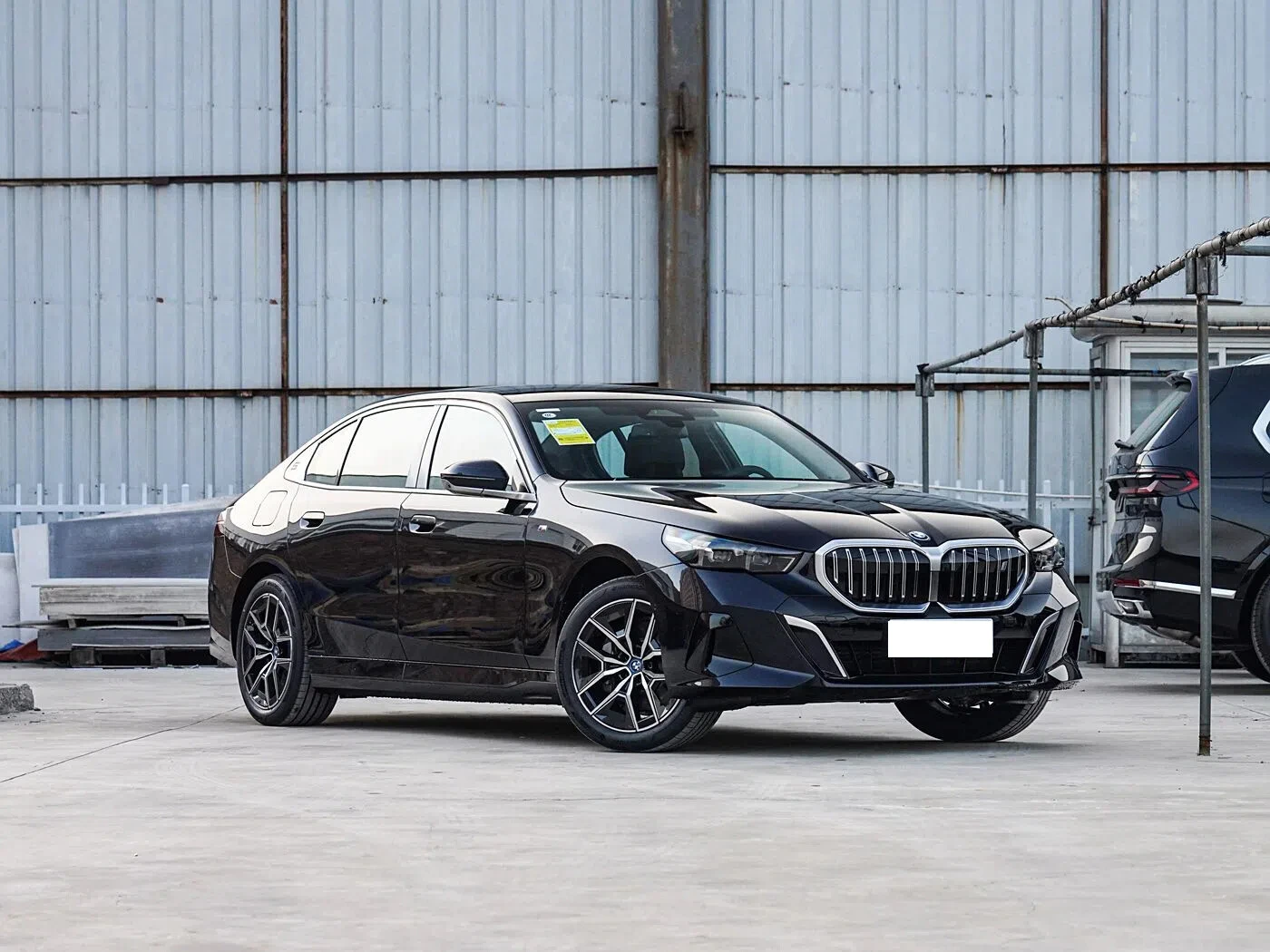 BMW i5