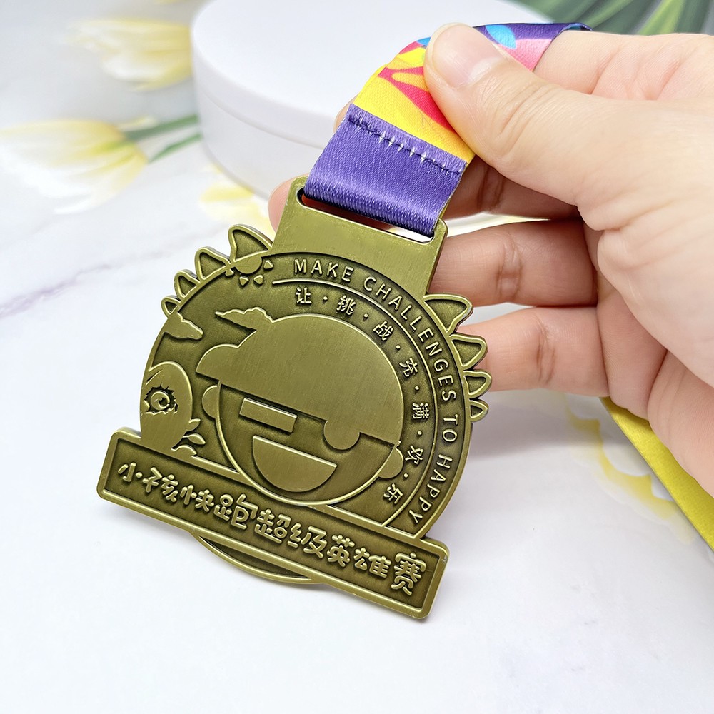 Custom Antique Bronze Medal – Zinc Alloy Die-Cast with Colorful Enamel | Kids Run Event Award Medal