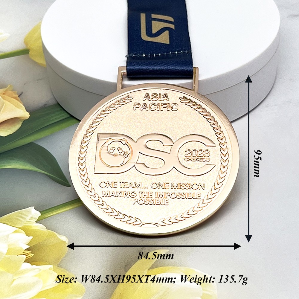 Size of Rose Gold Medal