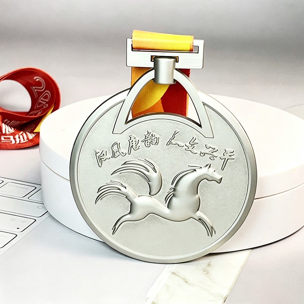 Custom Half Marathon Pearl Nickel Finisher Medal – Zinc Alloy Plated | Horse Motif & Raised Text | Race Commemorative Award