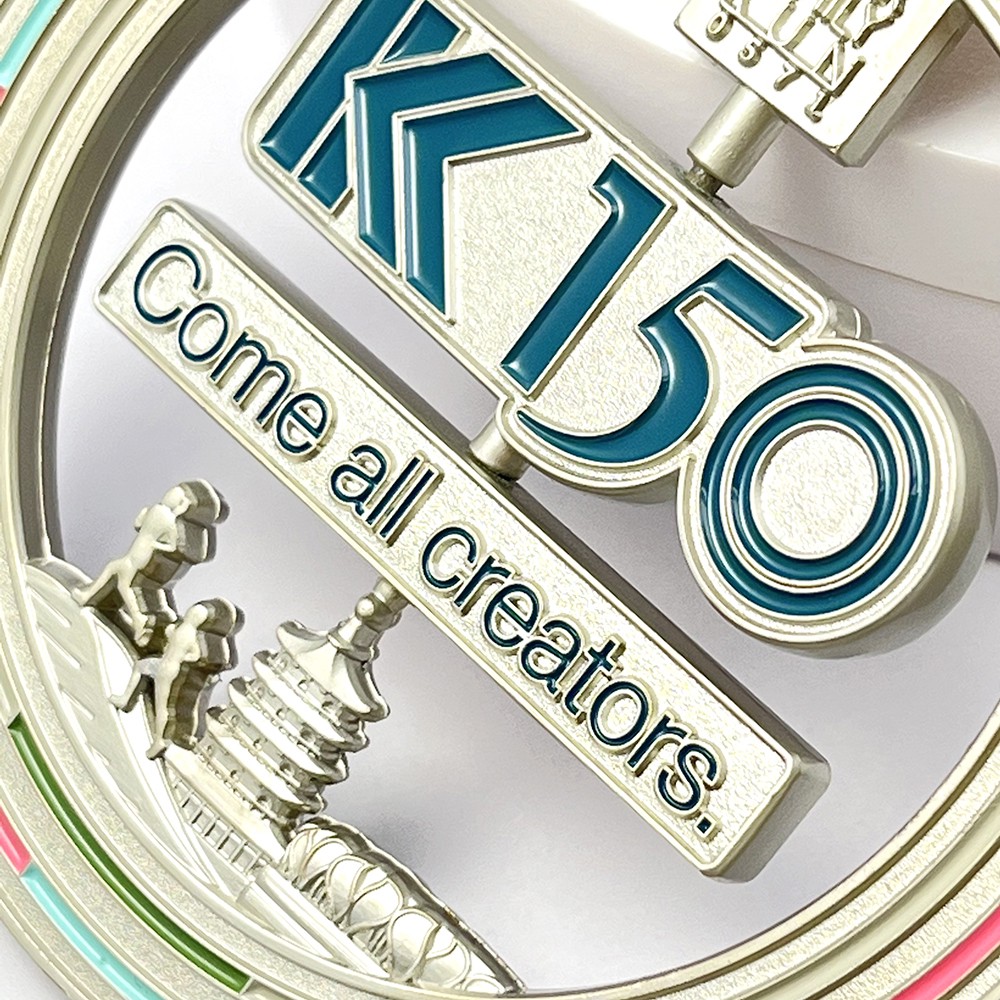 Custom Family Charity Run Spinning Pearl Nickel Medal – Zinc Alloy Plated | 150th Anniversary Theme | Rotating Center Design