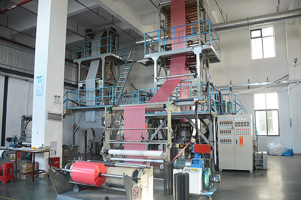 Thermoforming equipment