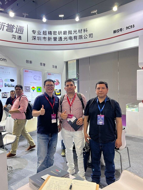 lapping film trade show9