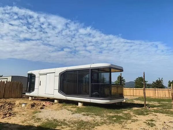 كبسولة الفضاء (25)