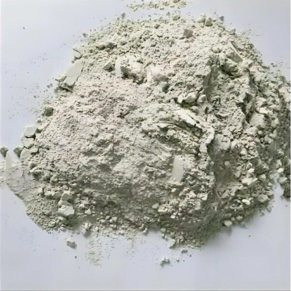Gray cuprous chloride powder