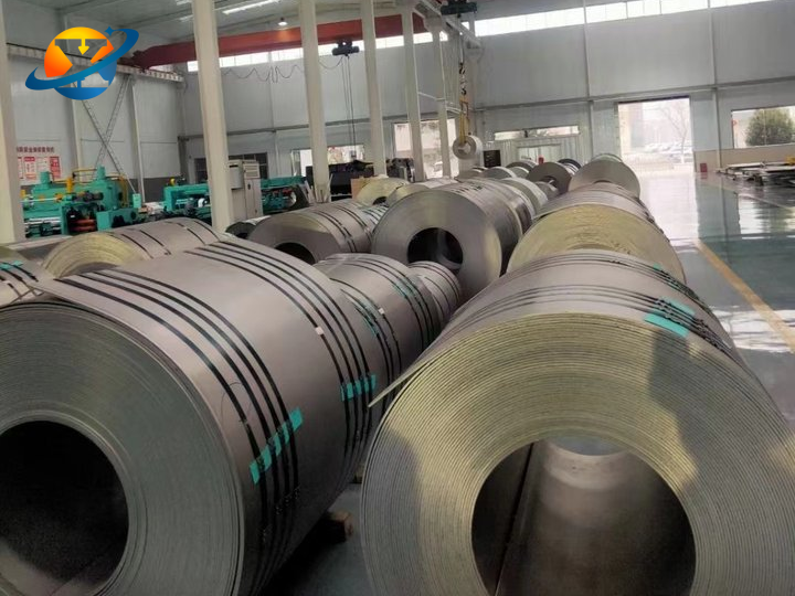 لفائف/شريط من التيتانيوم