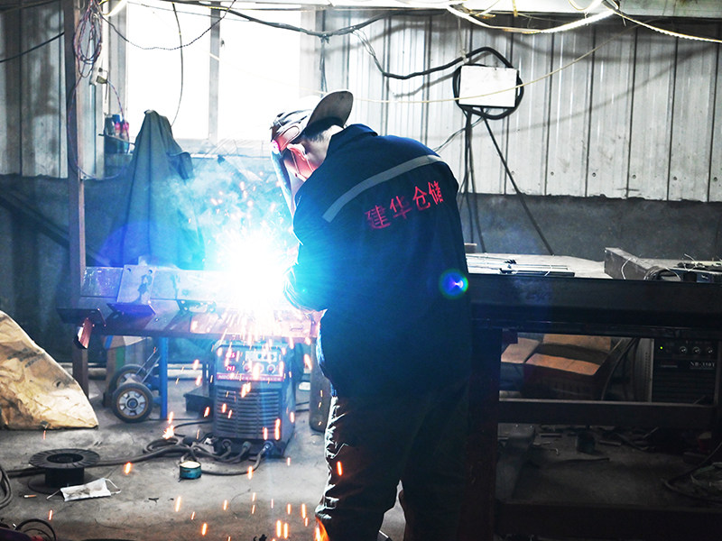 Soudage manuel de précision