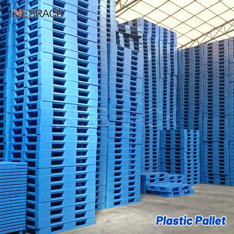 Plateau en plastique