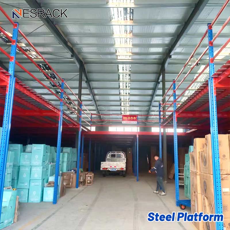 Mezzanine et plate-forme en acier