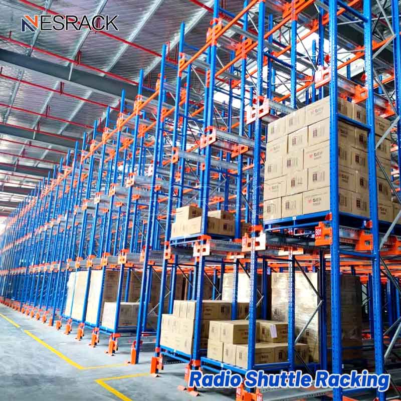 Estantes para rádio shuttle