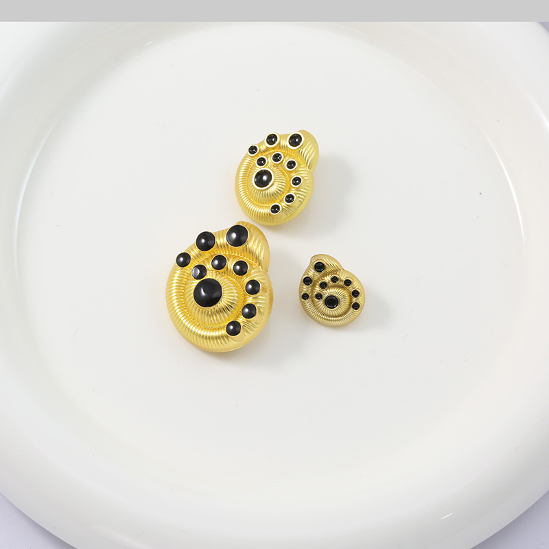Decorative Button with Inlaid Beads