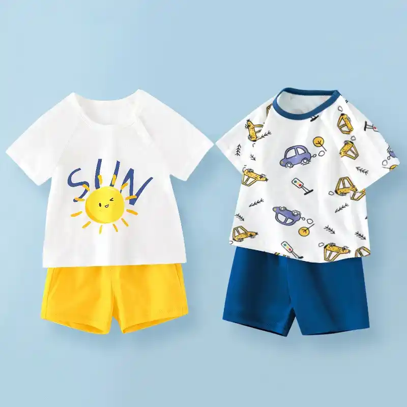 Children's clothing 
