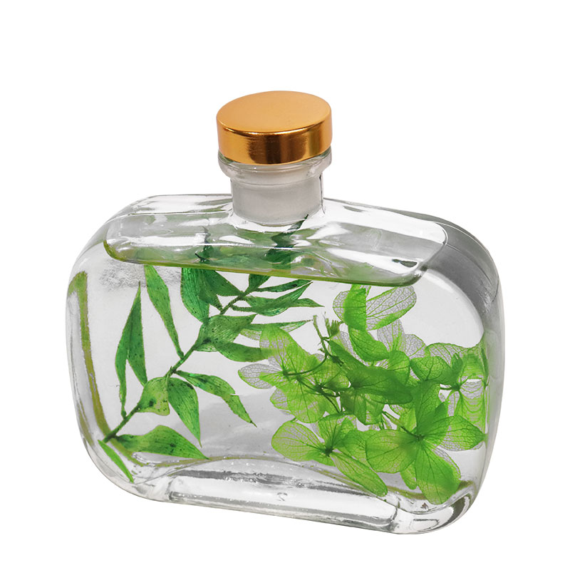 Scented Candle Fails: How to Avoid Tunneling & Soot