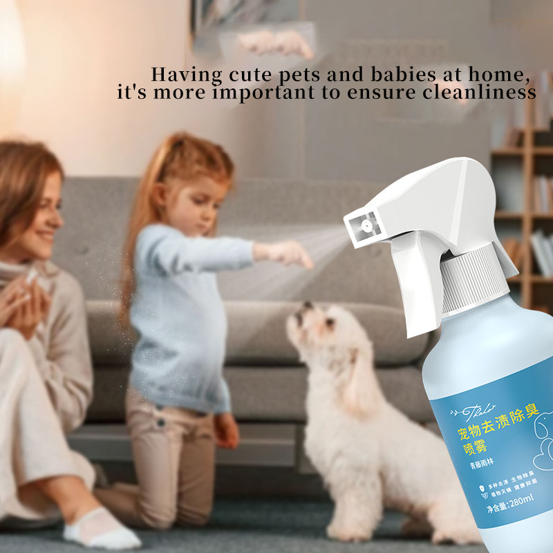 Spray pour éliminer et désodoriser les taches d'animaux