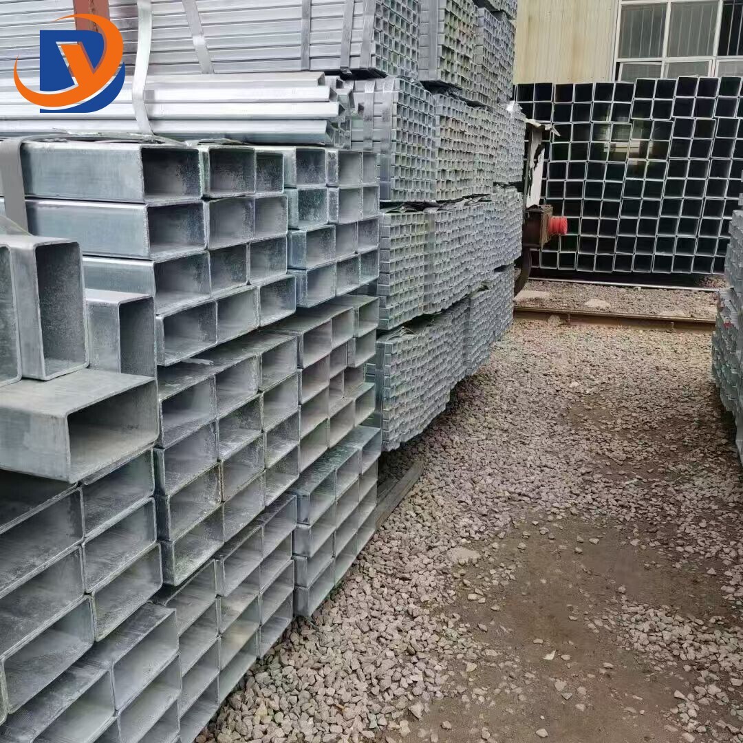 Q215 Galvanized Steel Round Pipe