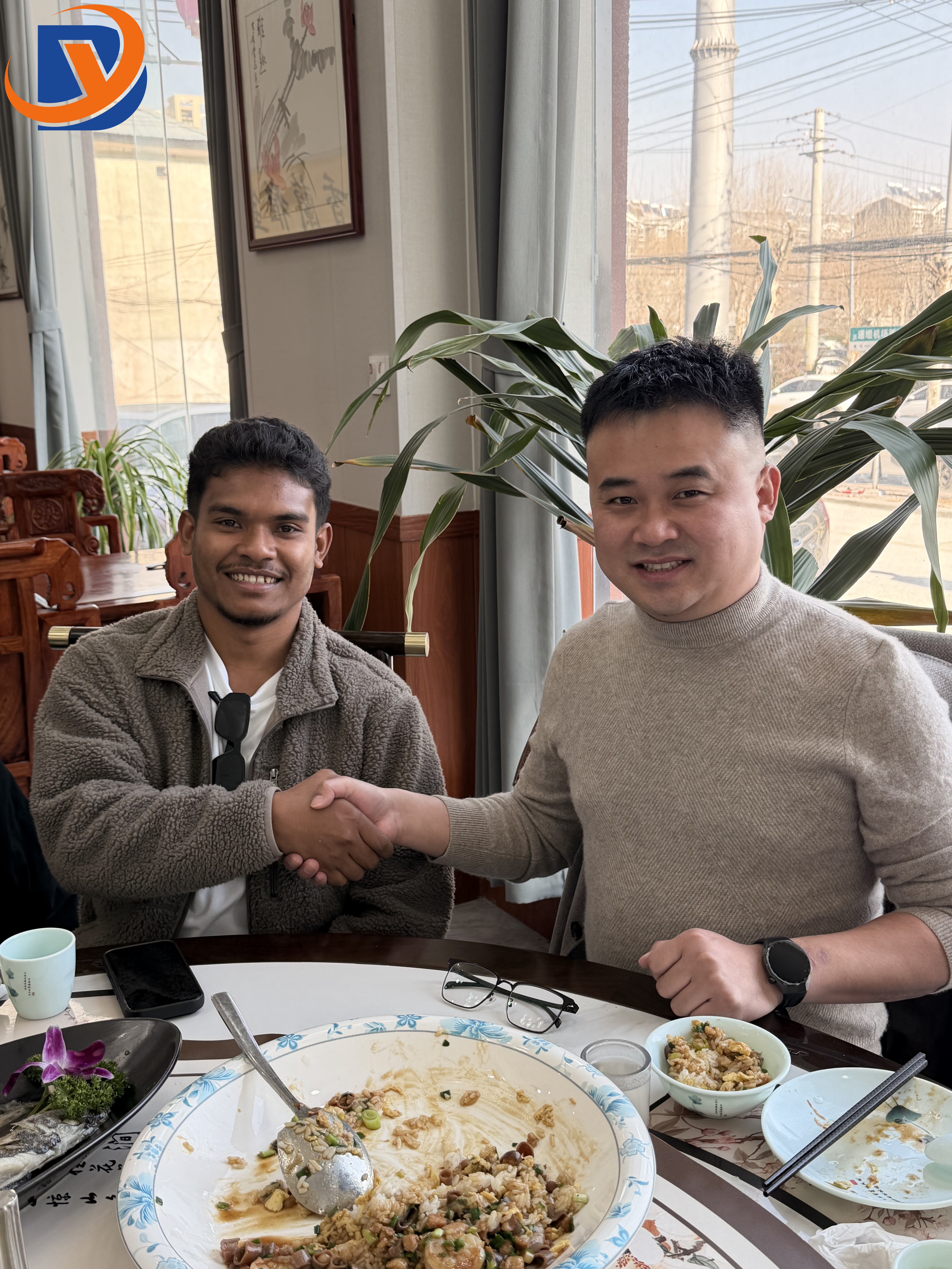 Warmly welcome the customers from East Timor to visit and inspect the steel products, and deepen the long-term cooperation in the building materials industry.