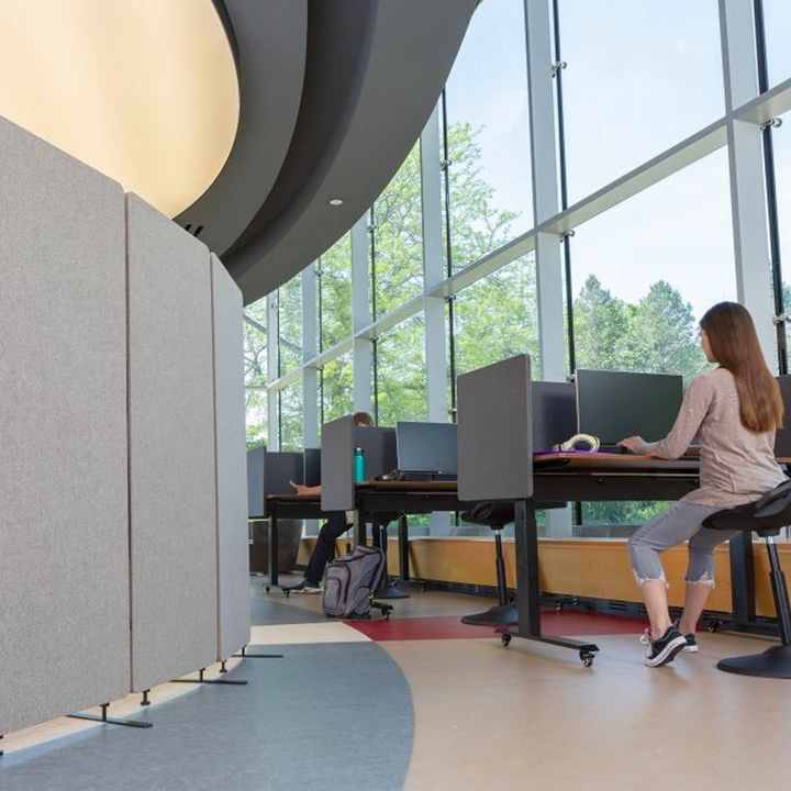 Floor standing acoustic panels